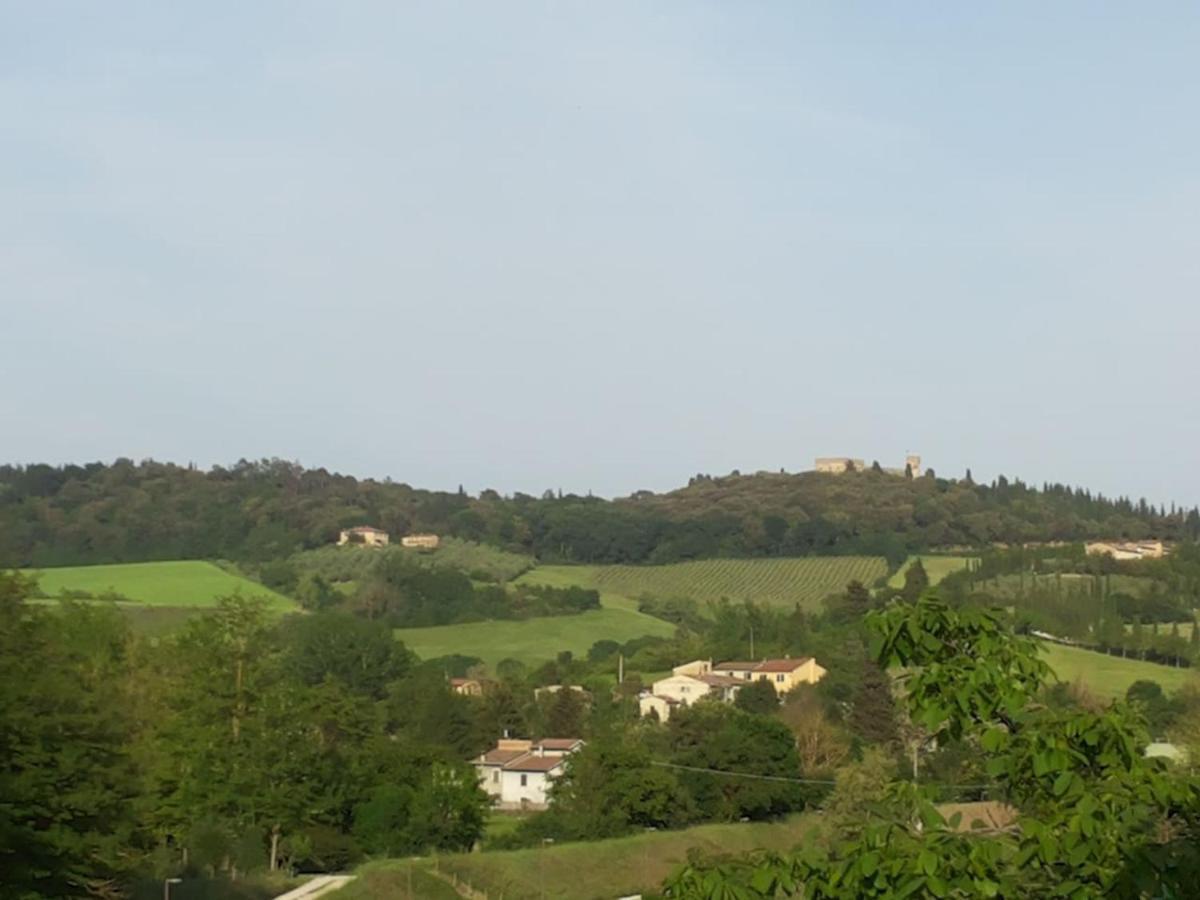 Al Centro Della Toscana ปอจจิบองซี ภายนอก รูปภาพ